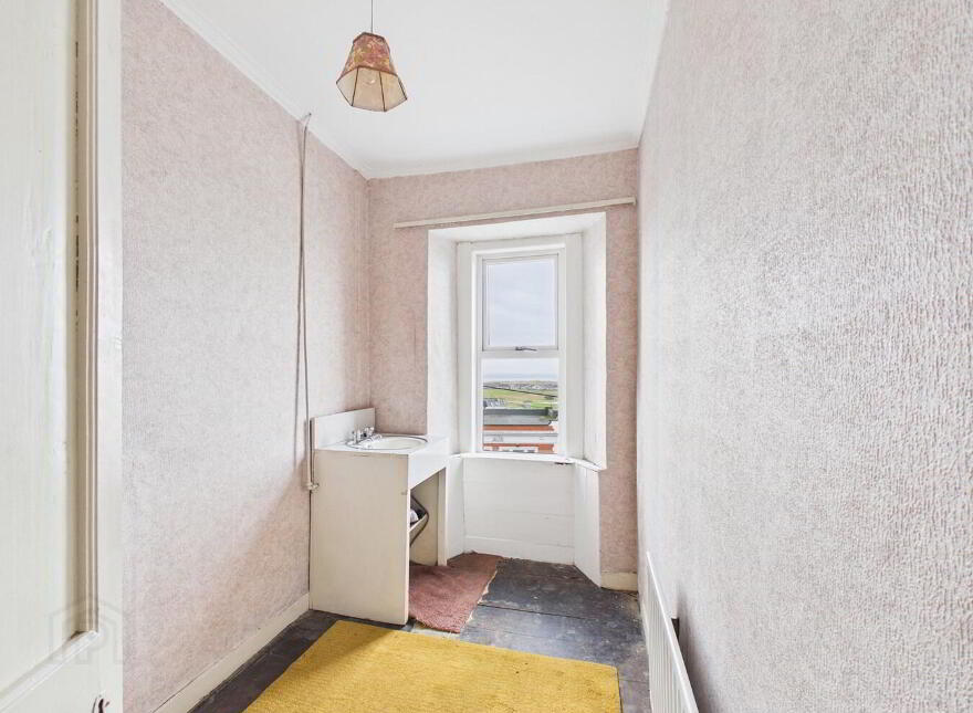 8 The Terrace, Strand Street, Tramore, X91AY68