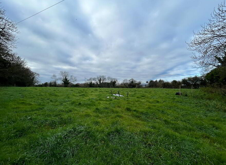 Land At, Tannaghmore North Road, Lurgan, BT67 9JA