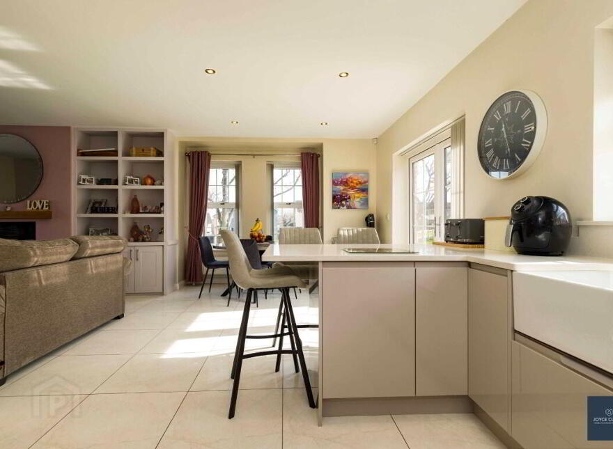 57 Dicksons Wood, Craigavon, BT65 5FA