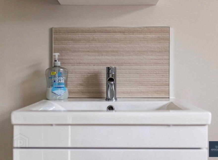 57 Dicksons Wood, Craigavon, BT65 5FA
