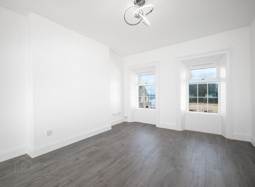 Apt 4, 64 Causeway Street, Portrush, BT56 8AD