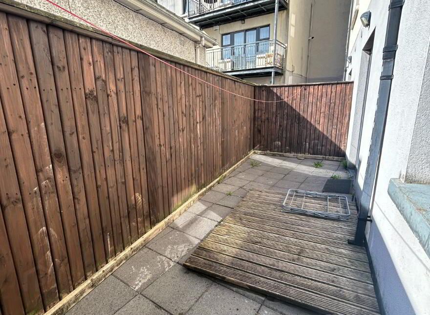Block D, 105 An Tsean Mhargadh, Greenlanes, Drogheda, A92H270