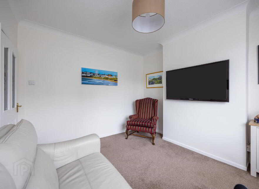 37 Thornhill Drive, Belfast, BT5 7AW