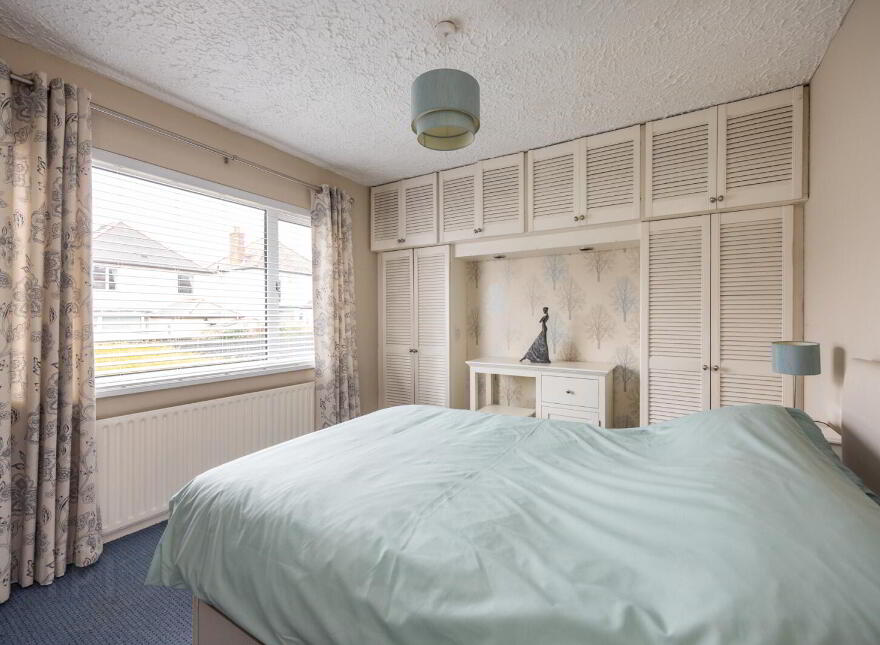 37 Thornhill Drive, Belfast, BT5 7AW