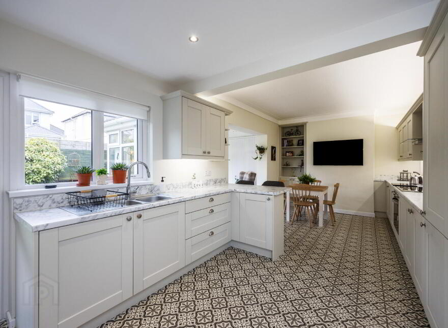 37 Thornhill Drive, Belfast, BT5 7AW