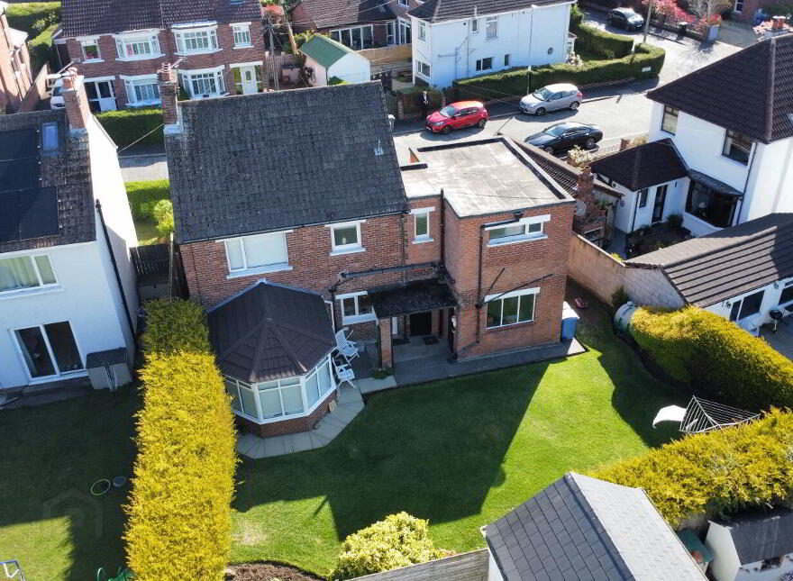 37 Thornhill Drive, Belfast, BT5 7AW