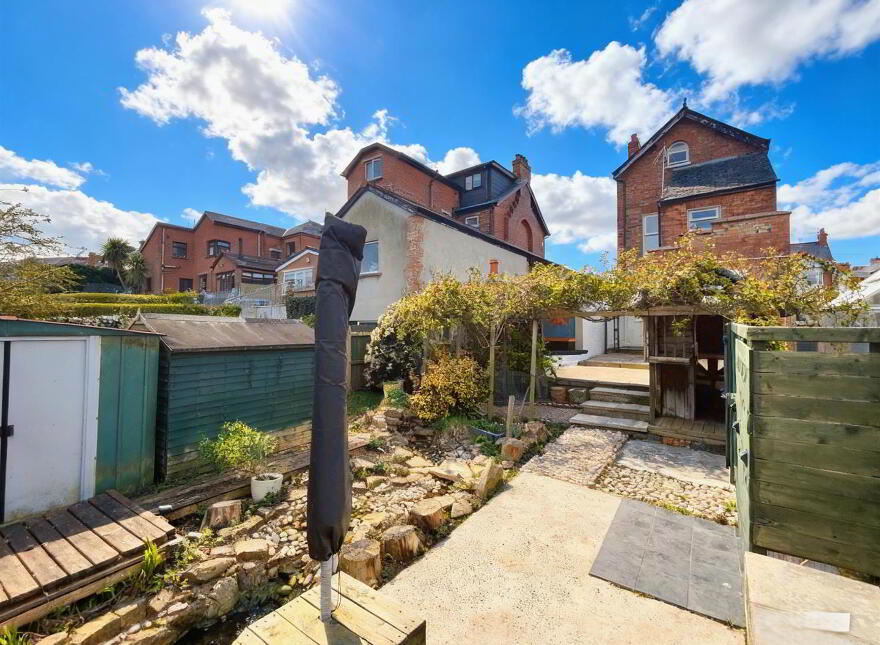 162 Ballygomartin Road, Belfast, BT13 3NF