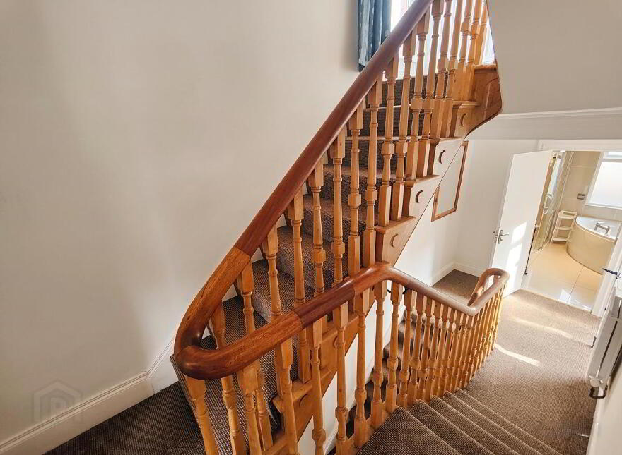 162 Ballygomartin Road, Belfast, BT13 3NF