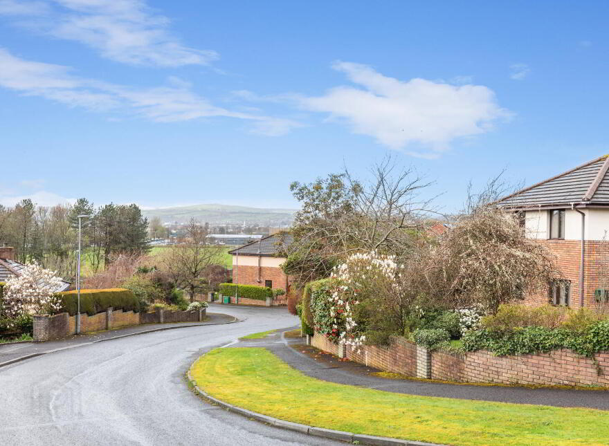 5 The Oaks, Newtownards, BT23 8GZ