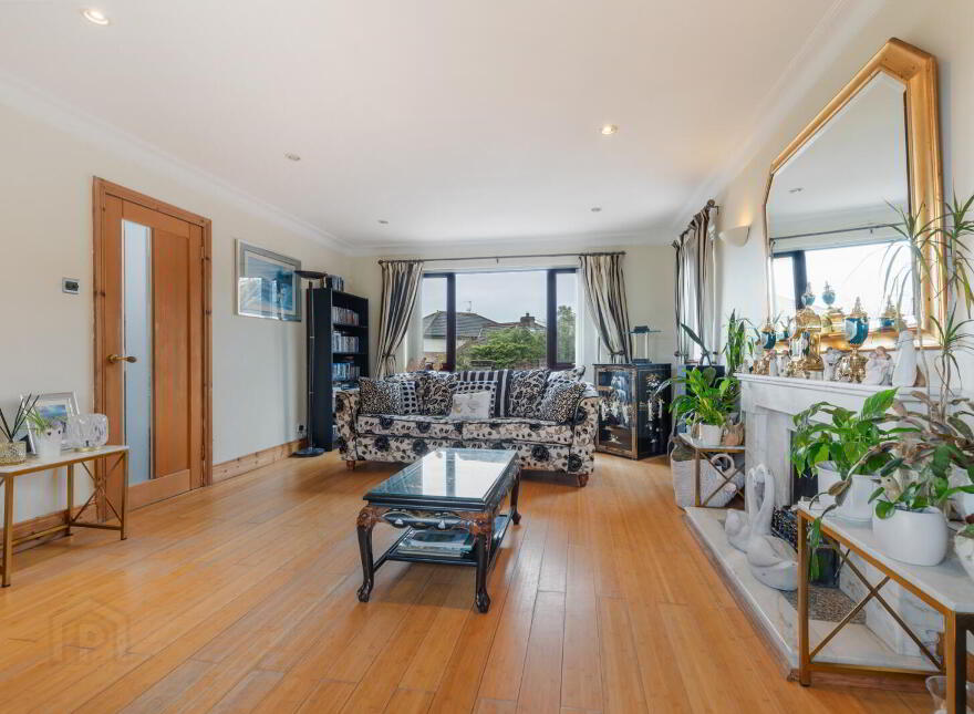 5 The Oaks, Newtownards, BT23 8GZ