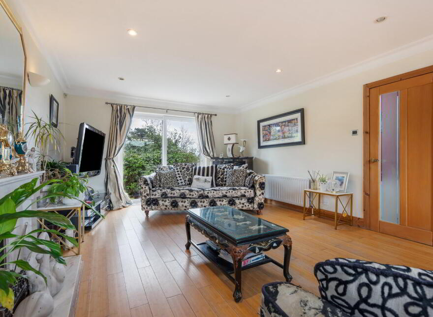 5 The Oaks, Newtownards, BT23 8GZ