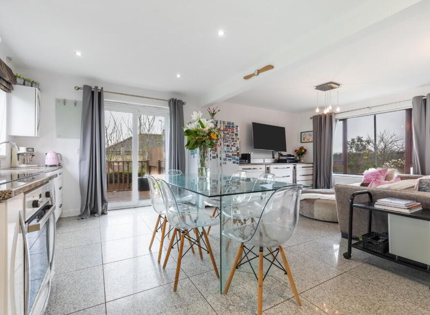 5 The Oaks, Newtownards, BT23 8GZ