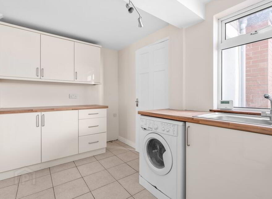82 Melrose Street, Belfast, BT9 7DQ
