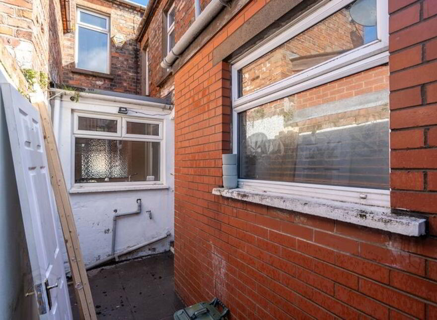 82 Melrose Street, Belfast, BT9 7DQ