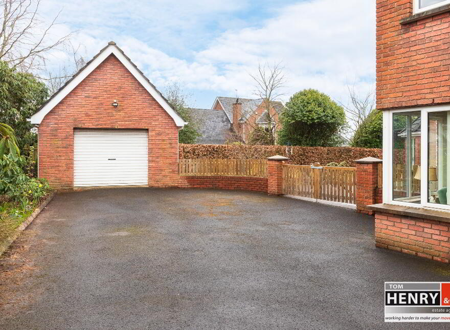 9 Upper Parklands, Old Eglish Road, Dungannon, BT71 7JW