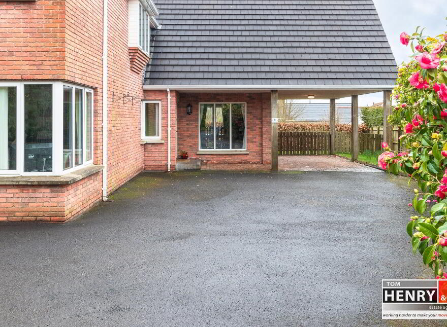 9 Upper Parklands, Old Eglish Road, Dungannon, BT71 7JW