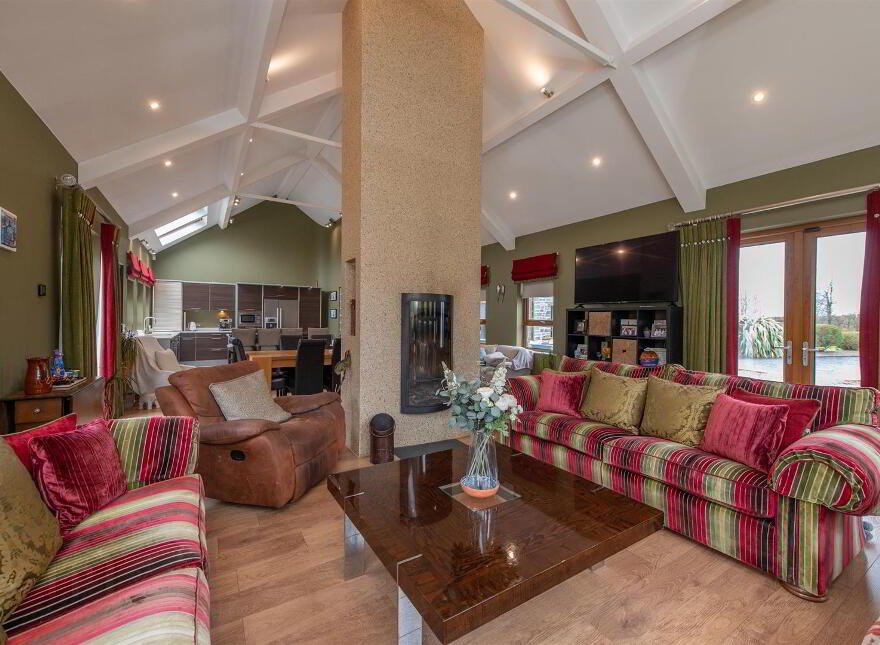 46 Cherryhill Road, Ballynahinch, BT24 8NW