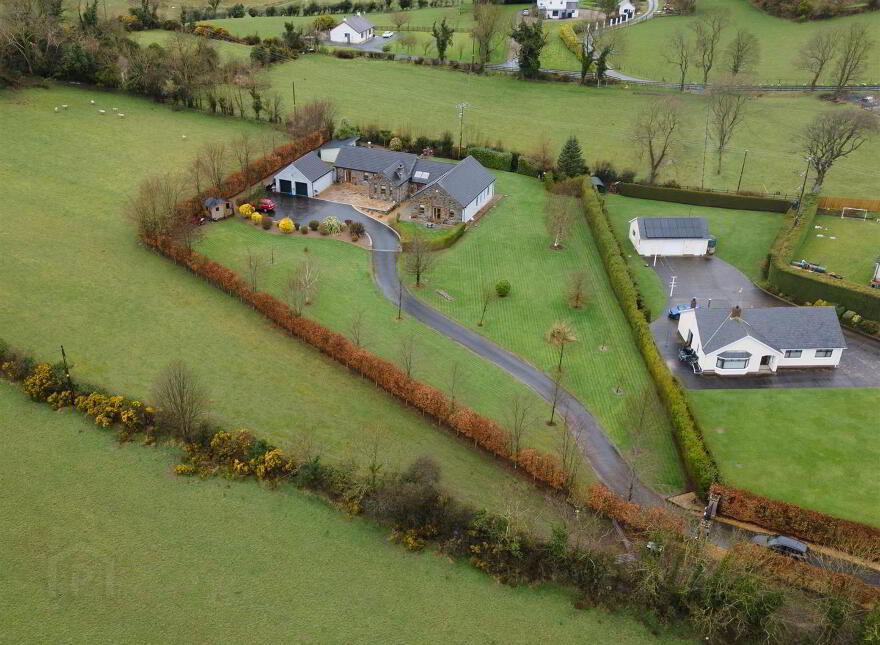 46 Cherryhill Road, Ballynahinch, BT24 8NW