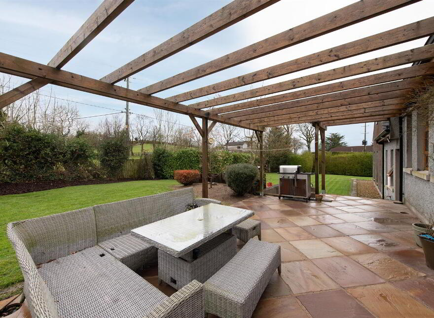 46 Cherryhill Road, Ballynahinch, BT24 8NW
