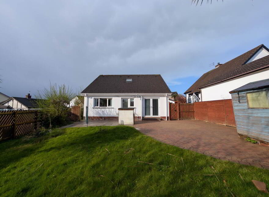 48 Broadlands Gardens, Carrickfergus, BT38 7BJ