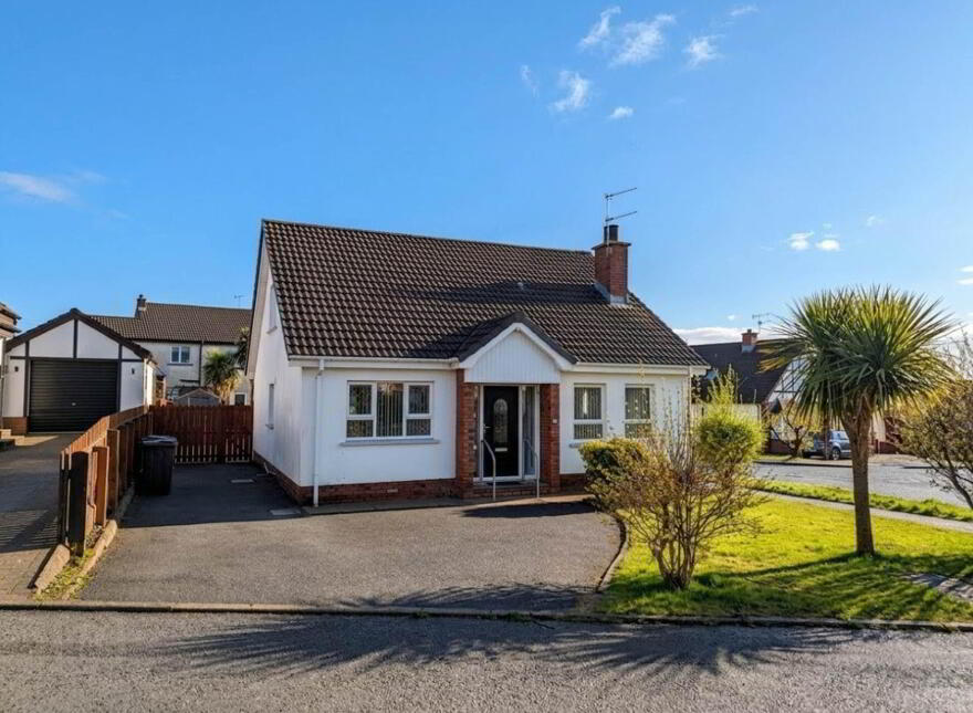 48 Broadlands Gardens, Carrickfergus, BT38 7BJ