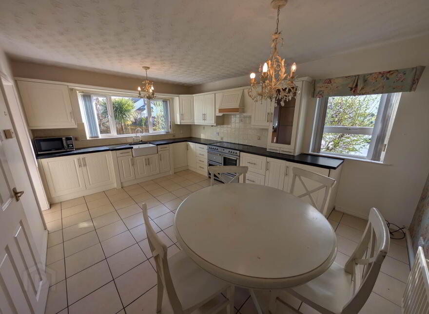 48 Broadlands Gardens, Carrickfergus, BT38 7BJ
