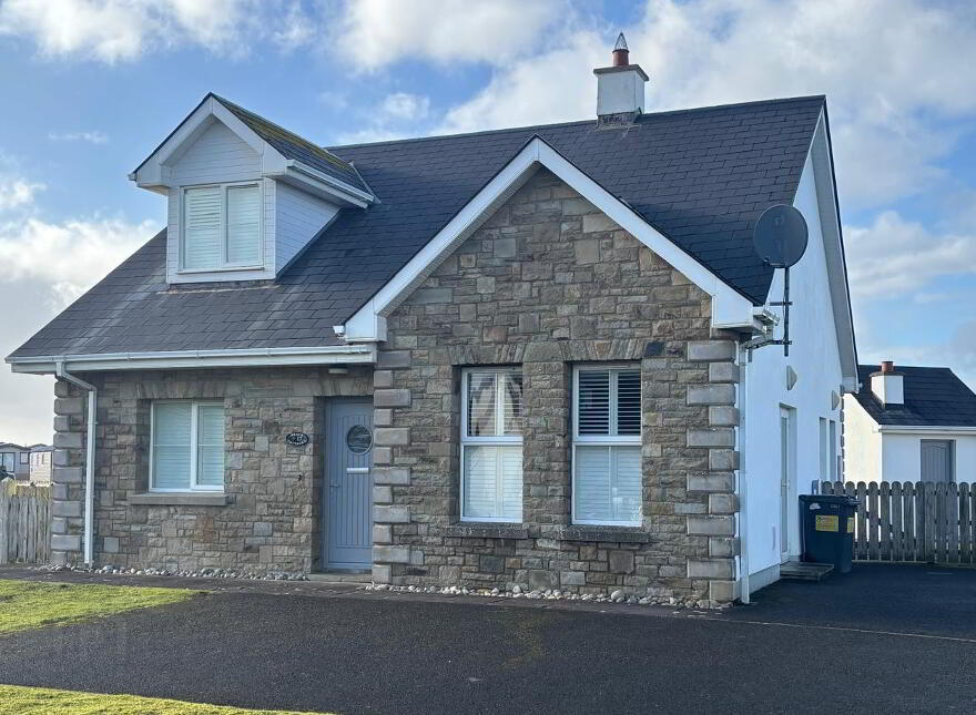 17 Beach Cottages, Rossnowlagh, F94W921