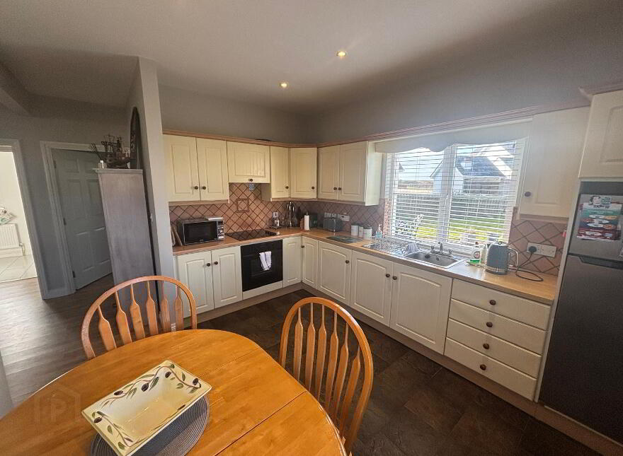 17 Beach Cottages, Rossnowlagh, F94W921