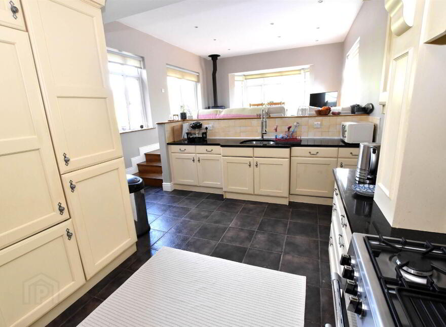 'BRAEVIEW', 89 Belfast Road, Newtownards, BT23 4TS