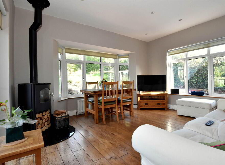'BRAEVIEW', 89 Belfast Road, Newtownards, BT23 4TS