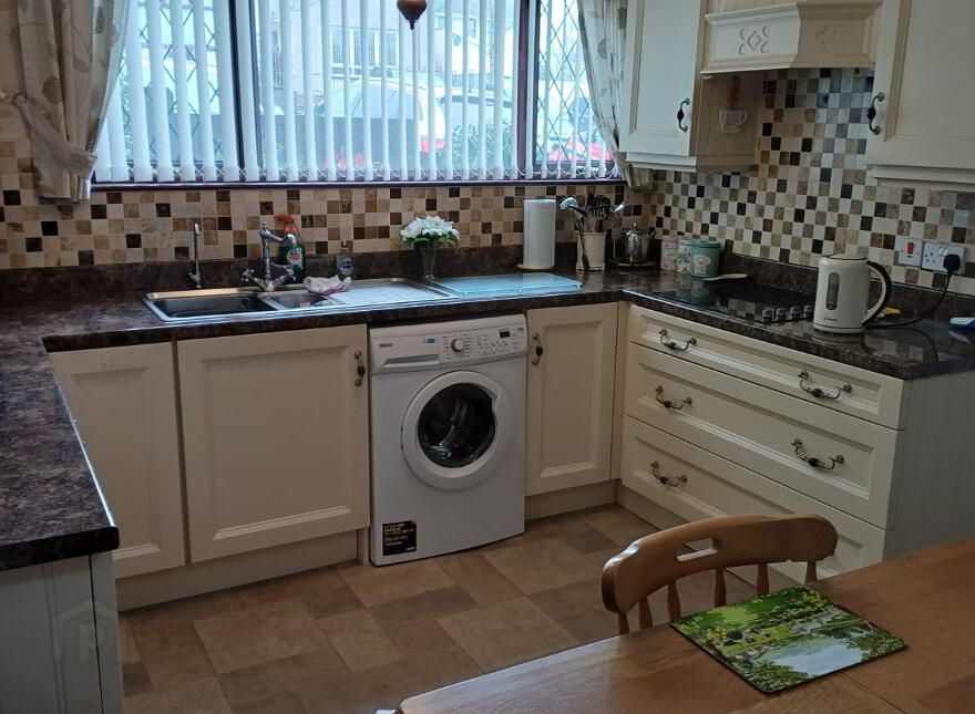 6 Lessize Park, Rathfriland Hilltown Newry, BT34 5DF
