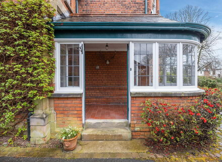 30 Cadogan Park, Belfast, BT9 6HH