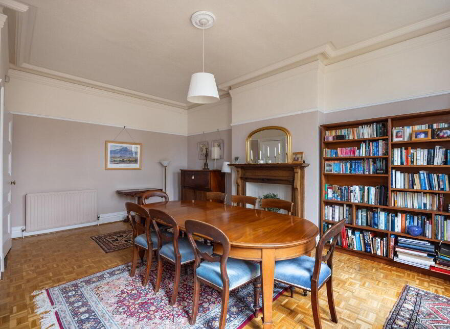30 Cadogan Park, Belfast, BT9 6HH