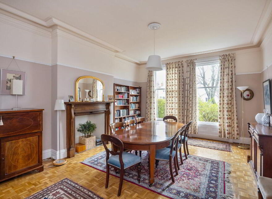 30 Cadogan Park, Belfast, BT9 6HH