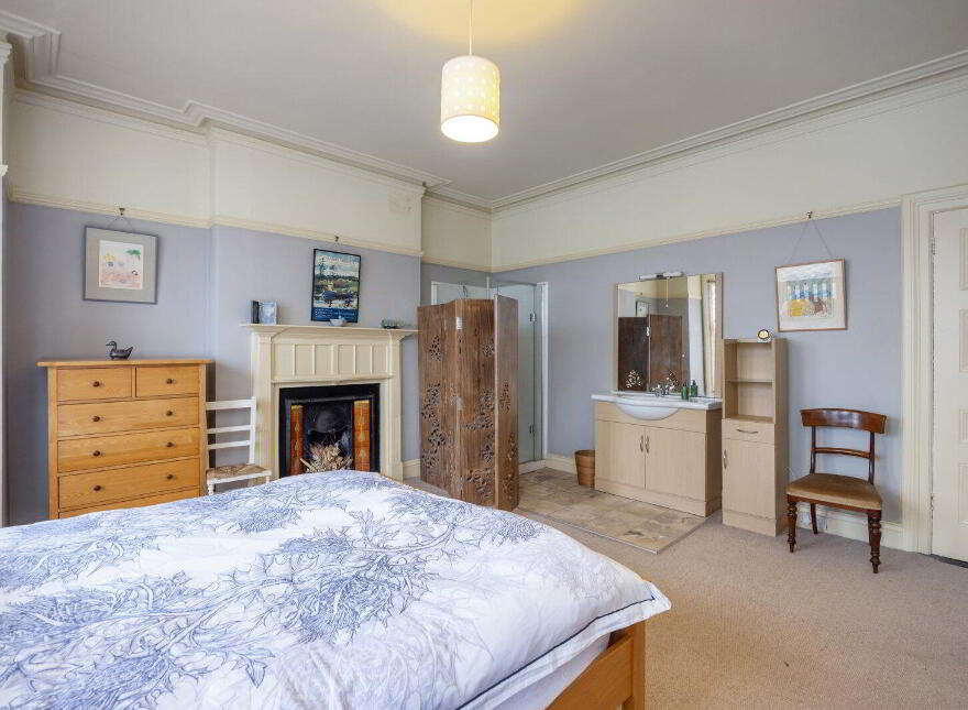 30 Cadogan Park, Belfast, BT9 6HH