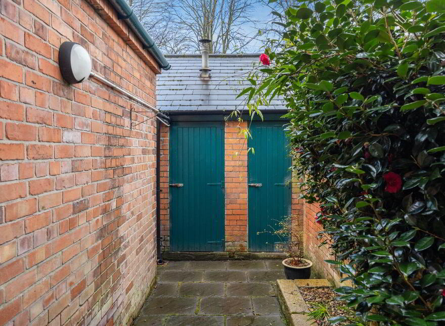 30 Cadogan Park, Belfast, BT9 6HH