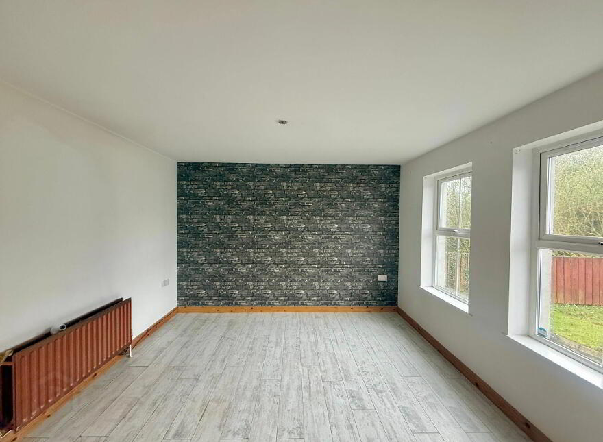 8 Loughview Park, Kilrea, Coleraine, Ballymoney, BT51 5RN