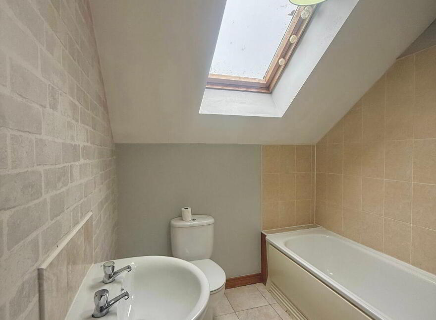 8 Loughview Park, Kilrea, Coleraine, Ballymoney, BT51 5RN