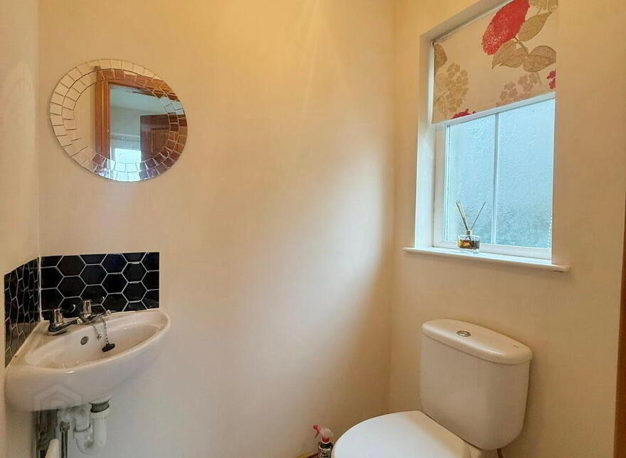 8 Loughview Park, Kilrea, Coleraine, Ballymoney, BT51 5RN