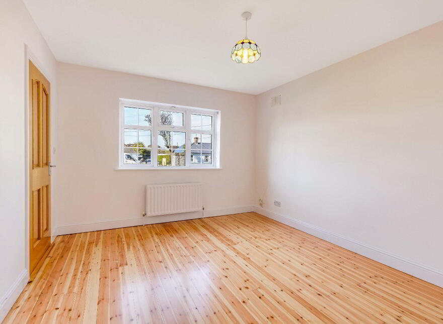 Whispering Pines, Newtown, Trim, C15AC96
