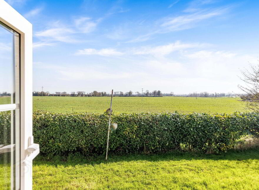 Whispering Pines, Newtown, Trim, C15AC96