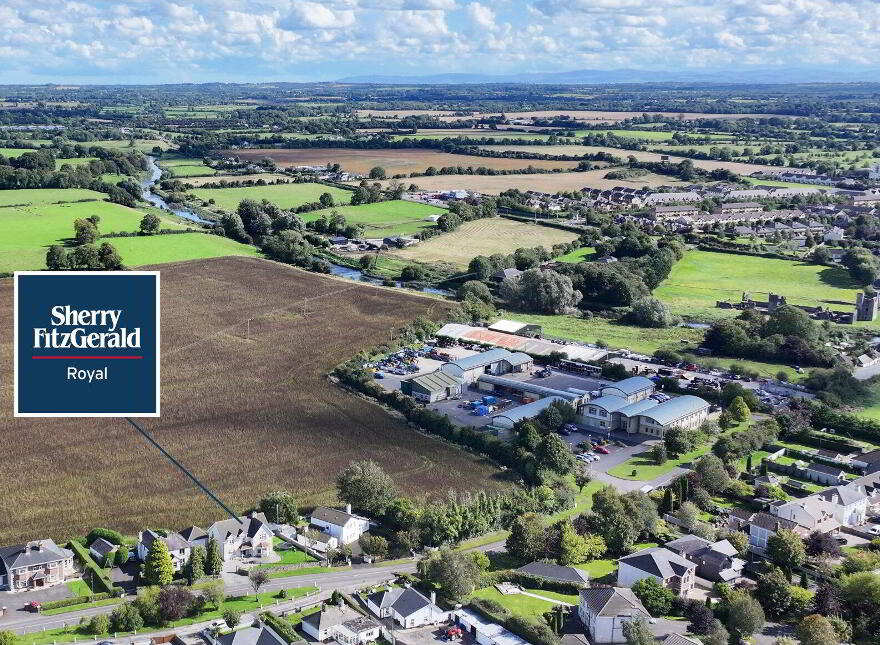 Whispering Pines, Newtown, Trim, C15AC96
