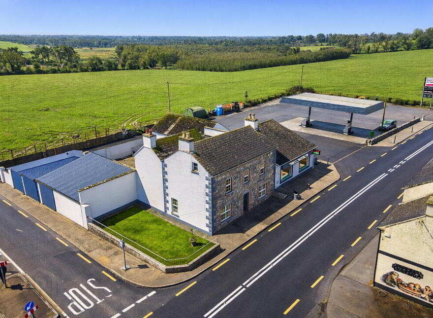 Carrickboy Filling Station, Carrickboy, N39XN81