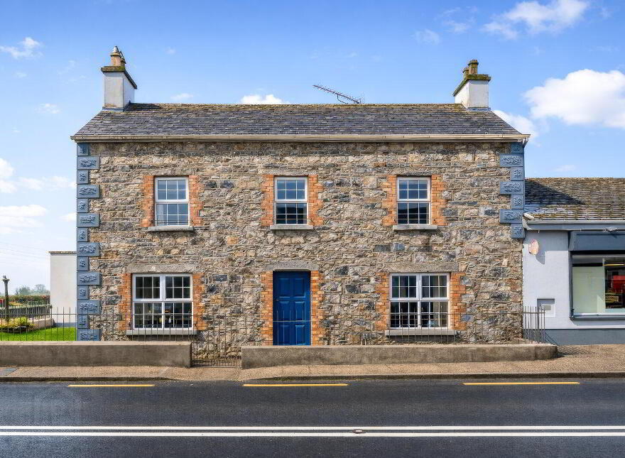 Carrickboy Filling Station, Carrickboy, N39XN81