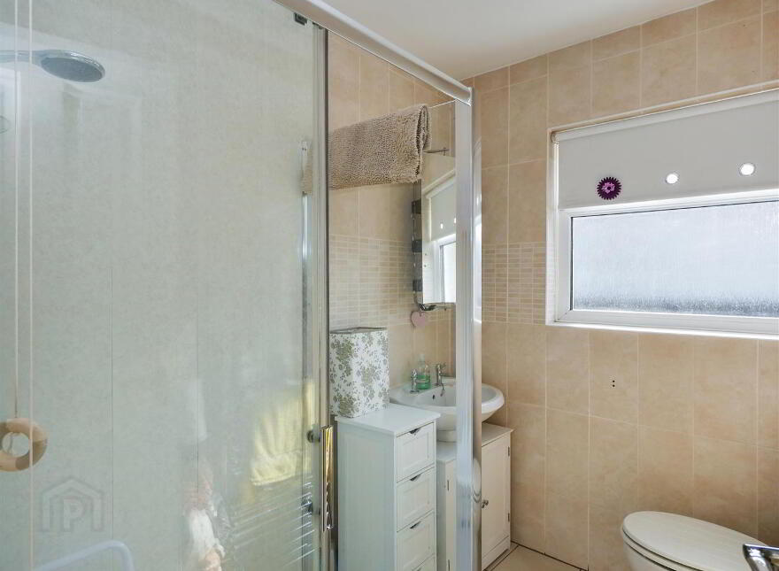 6 Hollygate Park, Church Road, Carryduff, Belfast, BT8 8DZ