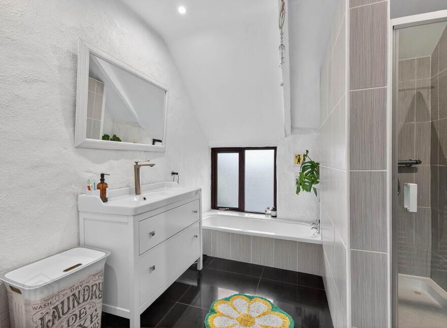 113-117 Hillhall Road, Lisburn, BT27 5BT