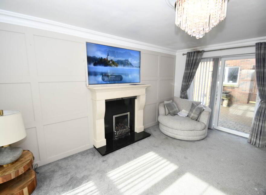 84 Lagmore Glen, Lagmore, Belfast, BT17 0WJ