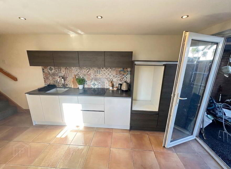 84 Lagmore Glen, Lagmore, Belfast, BT17 0WJ