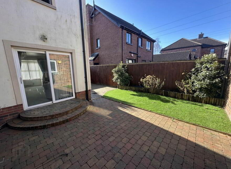 84 Lagmore Glen, Lagmore, Belfast, BT17 0WJ