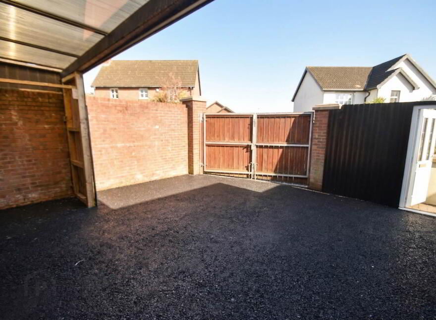 84 Lagmore Glen, Lagmore, Belfast, BT17 0WJ